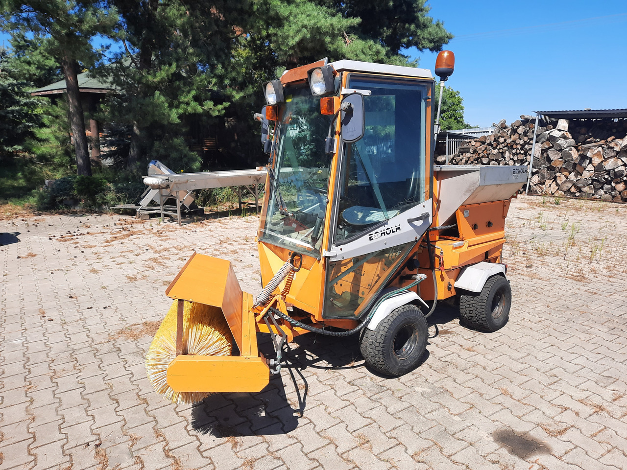 EGHOLM 2100 - Mali traktor: slika 3 EGHOLM 2100 - Mali traktor: slika 3