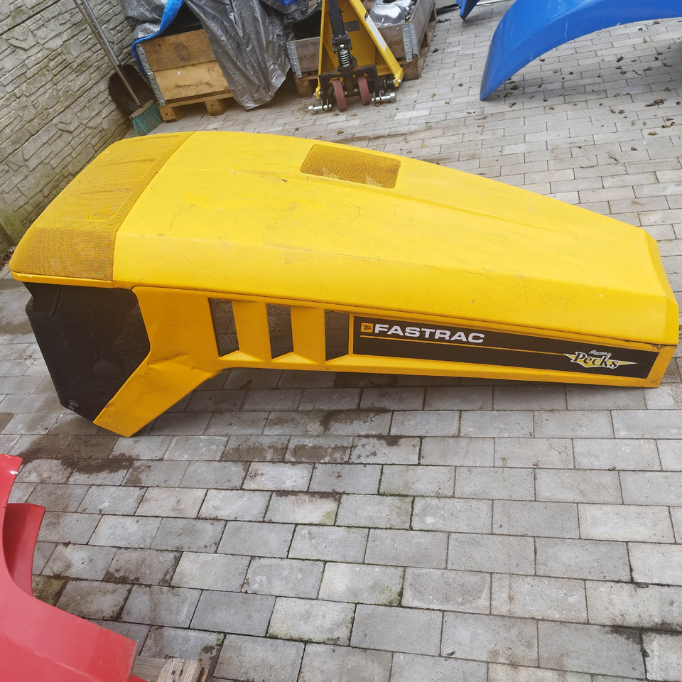 JCB Fastrac - Karoserija i eksterijer za Poljoprivredna mašina: slika 2 JCB Fastrac - Karoserija i eksterijer za Poljoprivredna mašina: slika 2