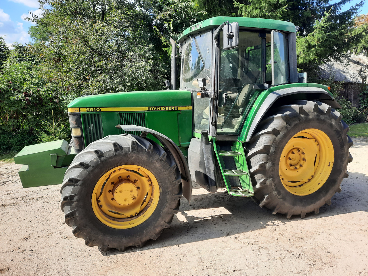 JOHN DEERE 6910 - Traktor: slika 3 JOHN DEERE 6910 - Traktor: slika 3