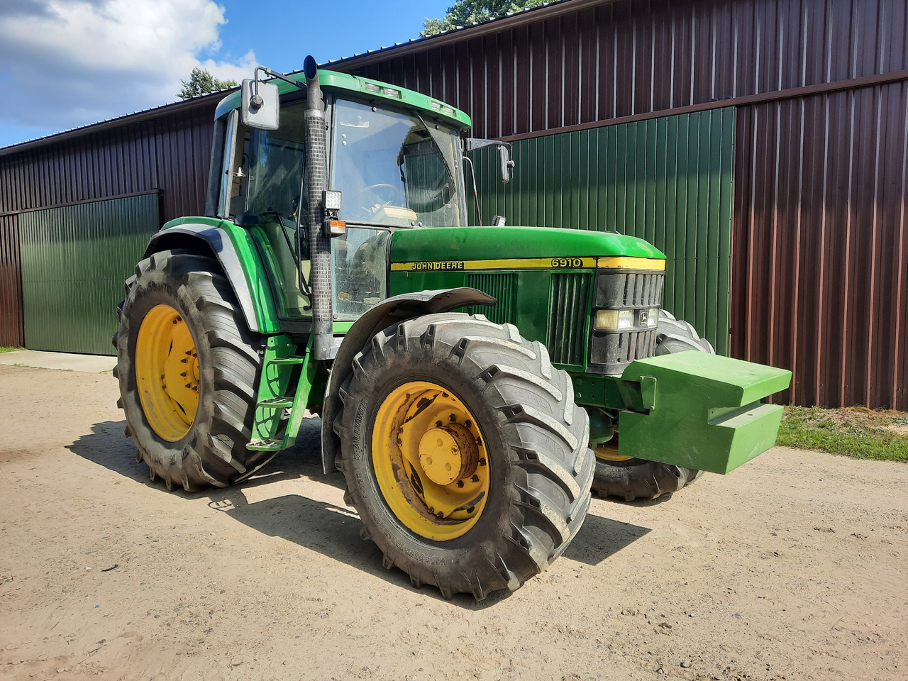 JOHN DEERE 6910 - Traktor: slika 4 JOHN DEERE 6910 - Traktor: slika 4