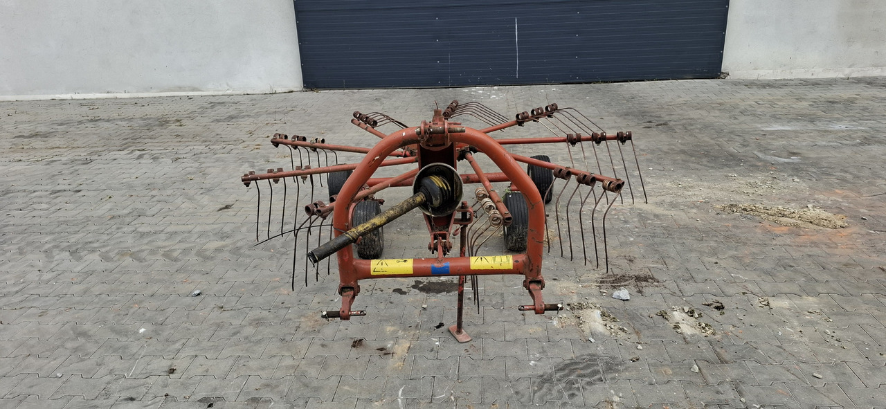 KUHN GA 300 GM - Prevrtač/ Grabuljač: slika 1 KUHN GA 300 GM - Prevrtač/ Grabuljač: slika 1