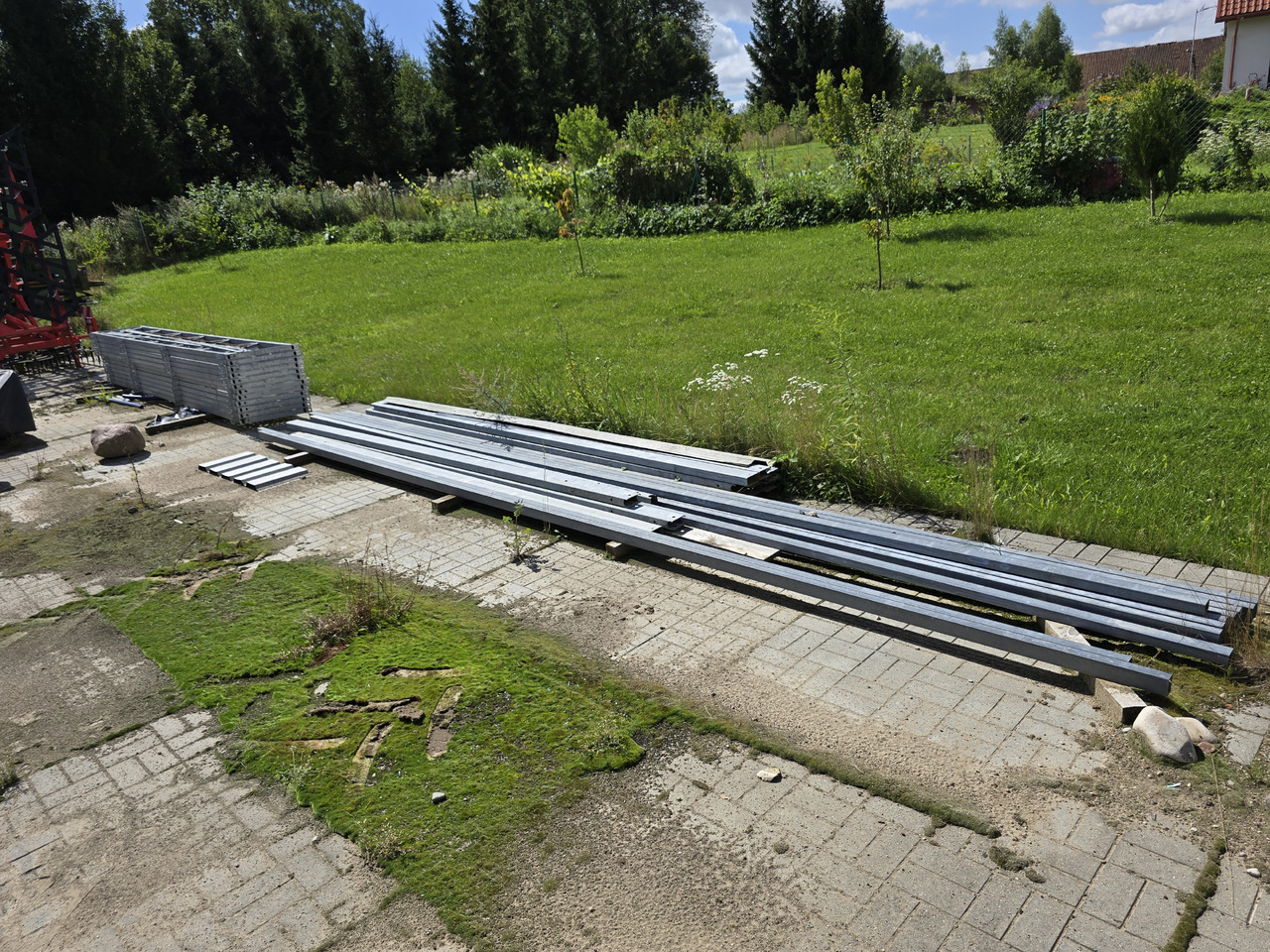 Konstrukcja hali / wiaty stalowej 8 m x 5 m (40 m2) ocynkowana NOWA - Građevinska oprema: slika 3 Konstrukcja hali / wiaty stalowej 8 m x 5 m (40 m2) ocynkowana NOWA - Građevinska oprema: slika 3