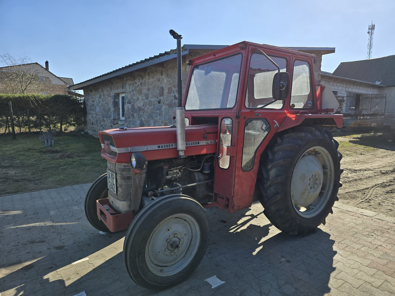 MASSEY FERGUSON 135 - Traktor: slika 2 MASSEY FERGUSON 135 - Traktor: slika 2