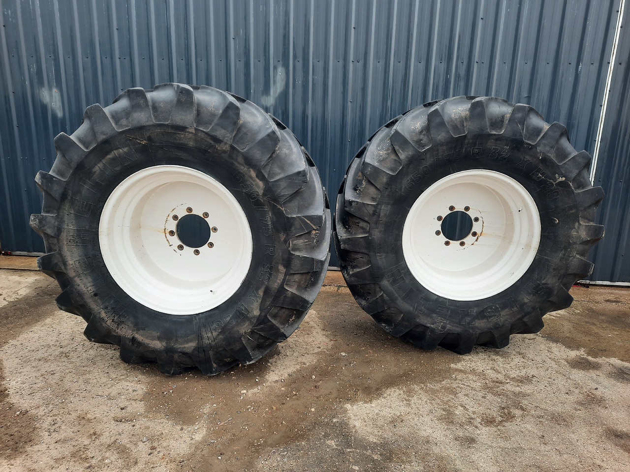 MICHELIN 650/75 R32 - Kompletan točak za Poljoprivredna mašina: slika 1 MICHELIN 650/75 R32 - Kompletan točak za Poljoprivredna mašina: slika 1