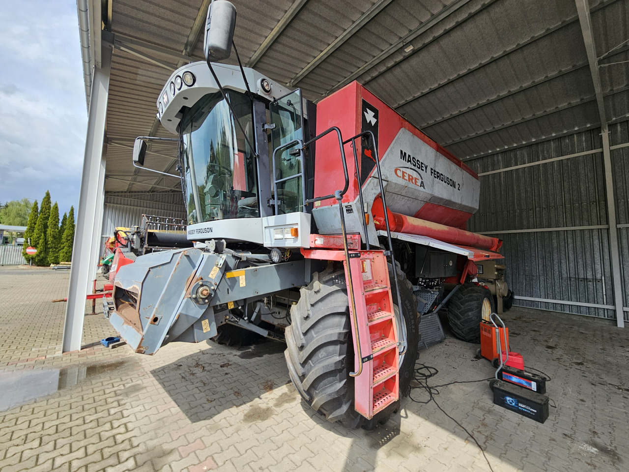 Massey Ferguson Cerea - Kombinovani kombajn: slika 1 Massey Ferguson Cerea - Kombinovani kombajn: slika 1