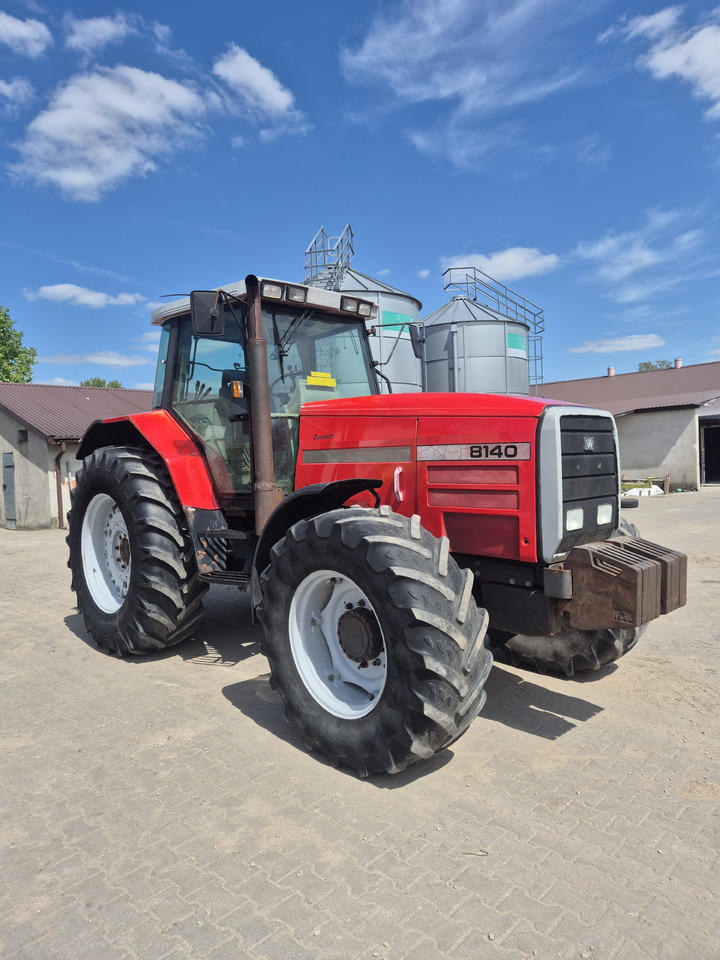 Massey Ferguson - Traktor: slika 1 Massey Ferguson - Traktor: slika 1