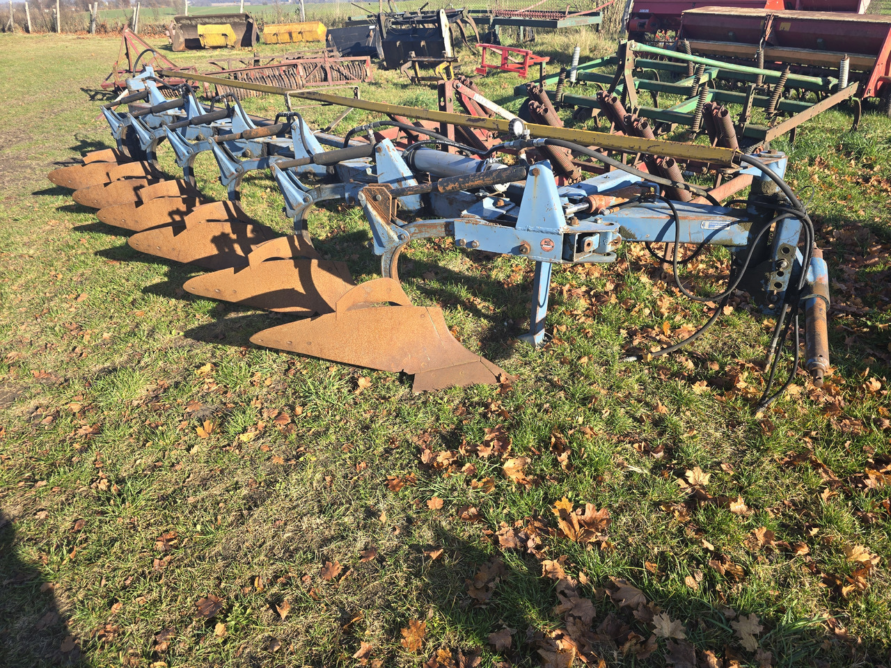 OVERUM 6 - Plug: slika 1 OVERUM 6 - Plug: slika 1