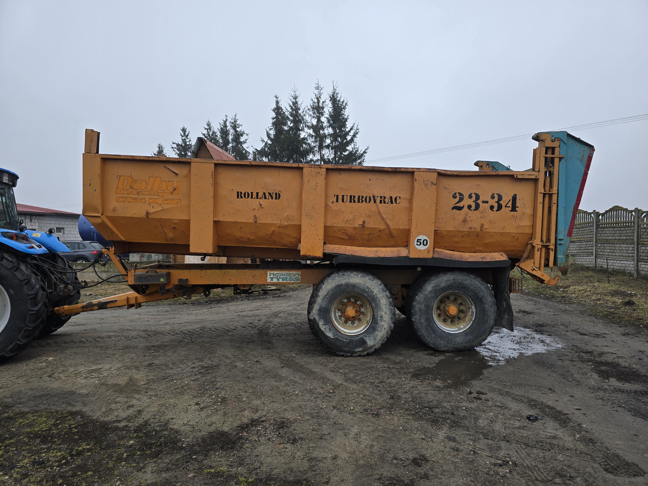 ROLLAND TURBOVRAC 23-34 - Traktorska prikolica za farmu/ Kiper: slika 4 ROLLAND TURBOVRAC 23-34 - Traktorska prikolica za farmu/ Kiper: slika 4