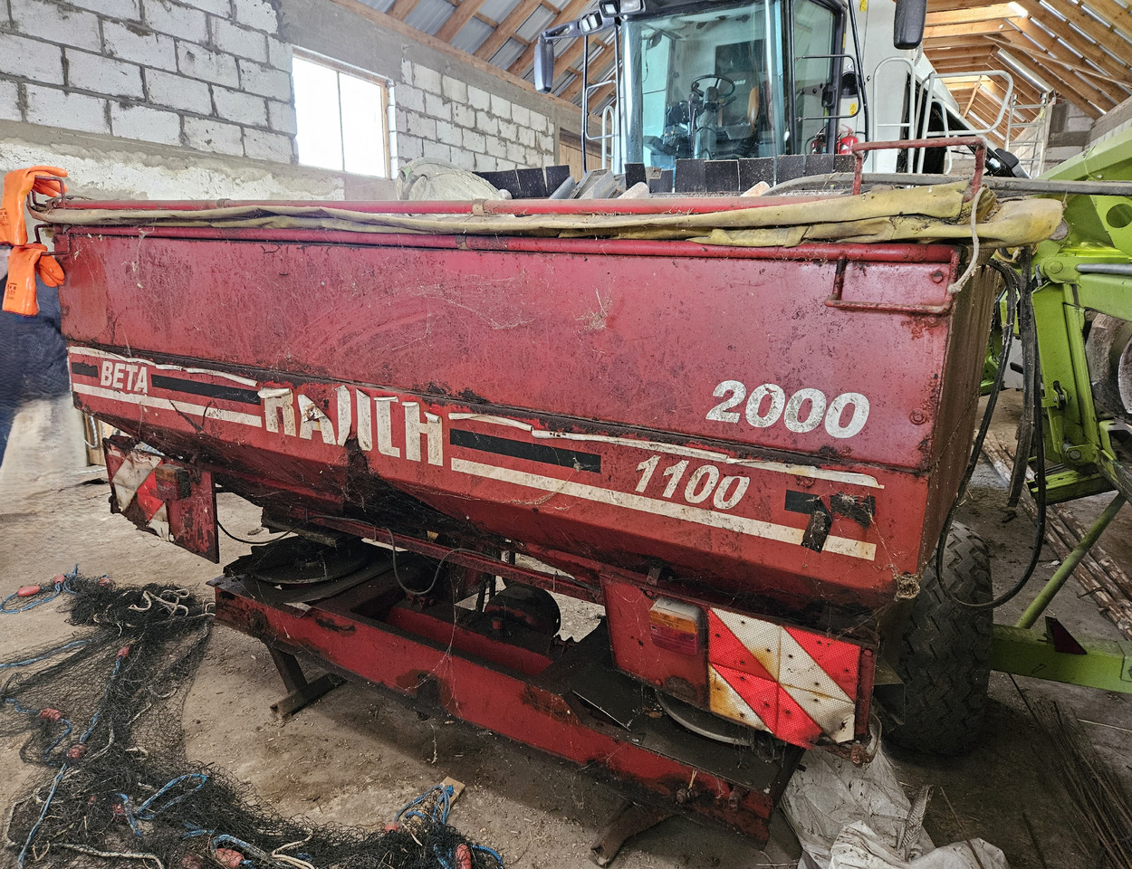 Rauch Beta 1100 - Rasipač veštačkog đubriva: slika 2 Rauch Beta 1100 - Rasipač veštačkog đubriva: slika 2