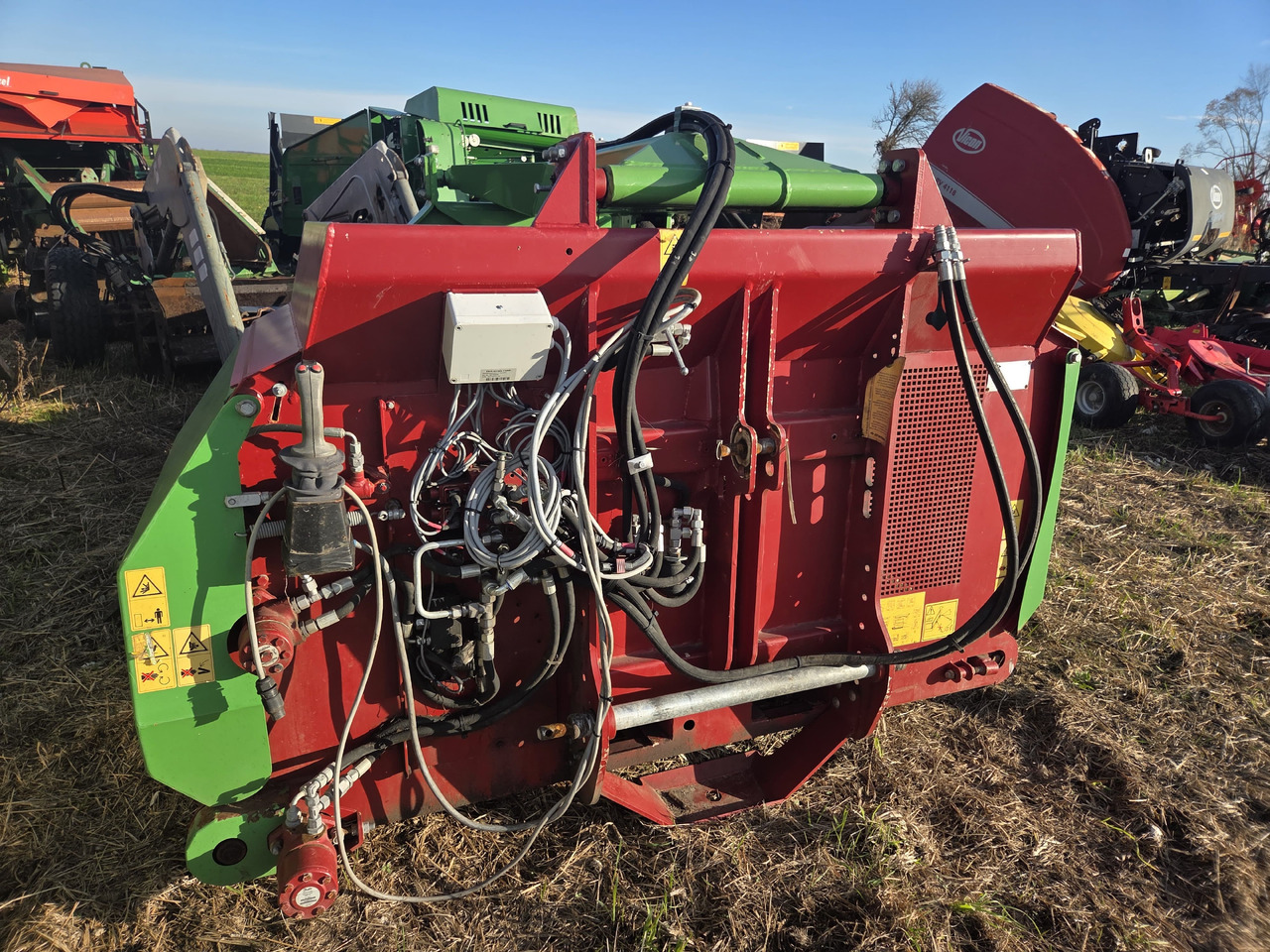 STRAUTMANN Siloblitz 201 D - Kombajn za stočnu hranu: slika 5 STRAUTMANN Siloblitz 201 D - Kombajn za stočnu hranu: slika 5