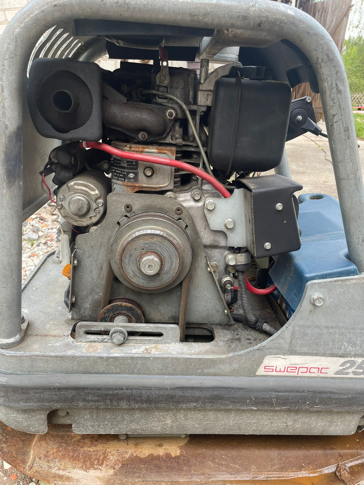 SWEPAC FB250 - Kompaktor: slika 3 SWEPAC FB250 - Kompaktor: slika 3