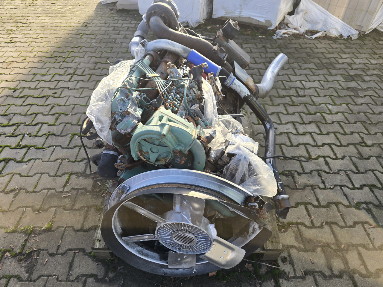 VOLVO D61 Turbo - Motor i delovi za Građevinska mašina: slika 5 VOLVO D61 Turbo - Motor i delovi za Građevinska mašina: slika 5