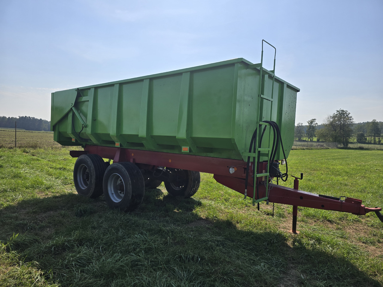 WARFARMA T141/1 - Traktorska prikolica za farmu/ Kiper: slika 2 WARFARMA T141/1 - Traktorska prikolica za farmu/ Kiper: slika 2