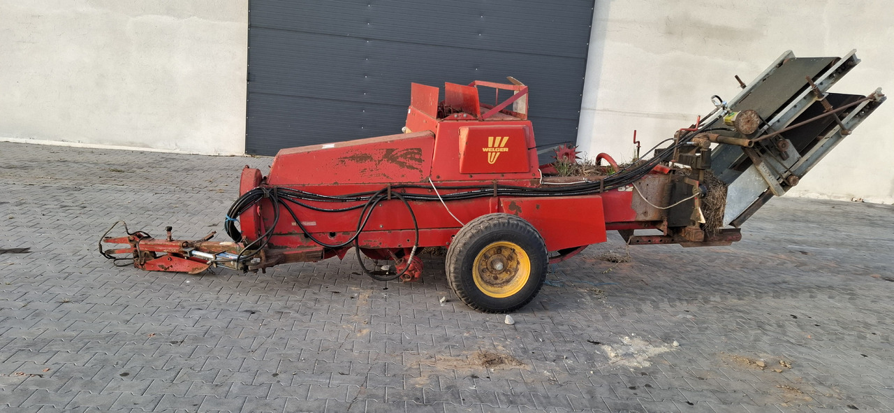 WELGER AP 52 - Balirka za kockaste bale: slika 1 WELGER AP 52 - Balirka za kockaste bale: slika 1