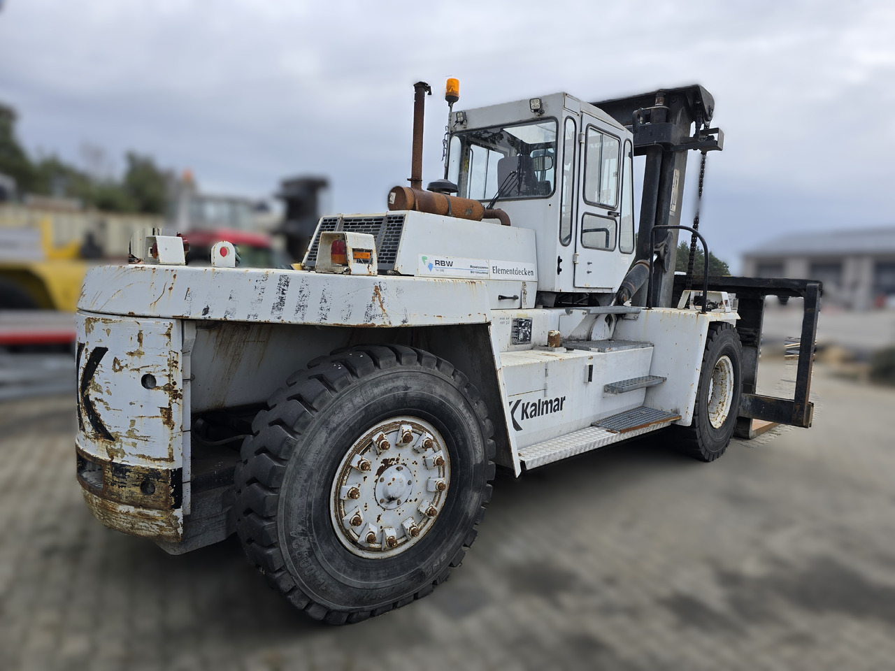Kalmar DC18-1200N LB - Mašina za kontejenere: slika 5 Kalmar DC18-1200N LB - Mašina za kontejenere: slika 5