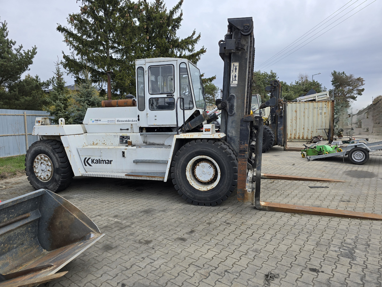 Kalmar DC18-1200N LB - Mašina za kontejenere: slika 1 Kalmar DC18-1200N LB - Mašina za kontejenere: slika 1