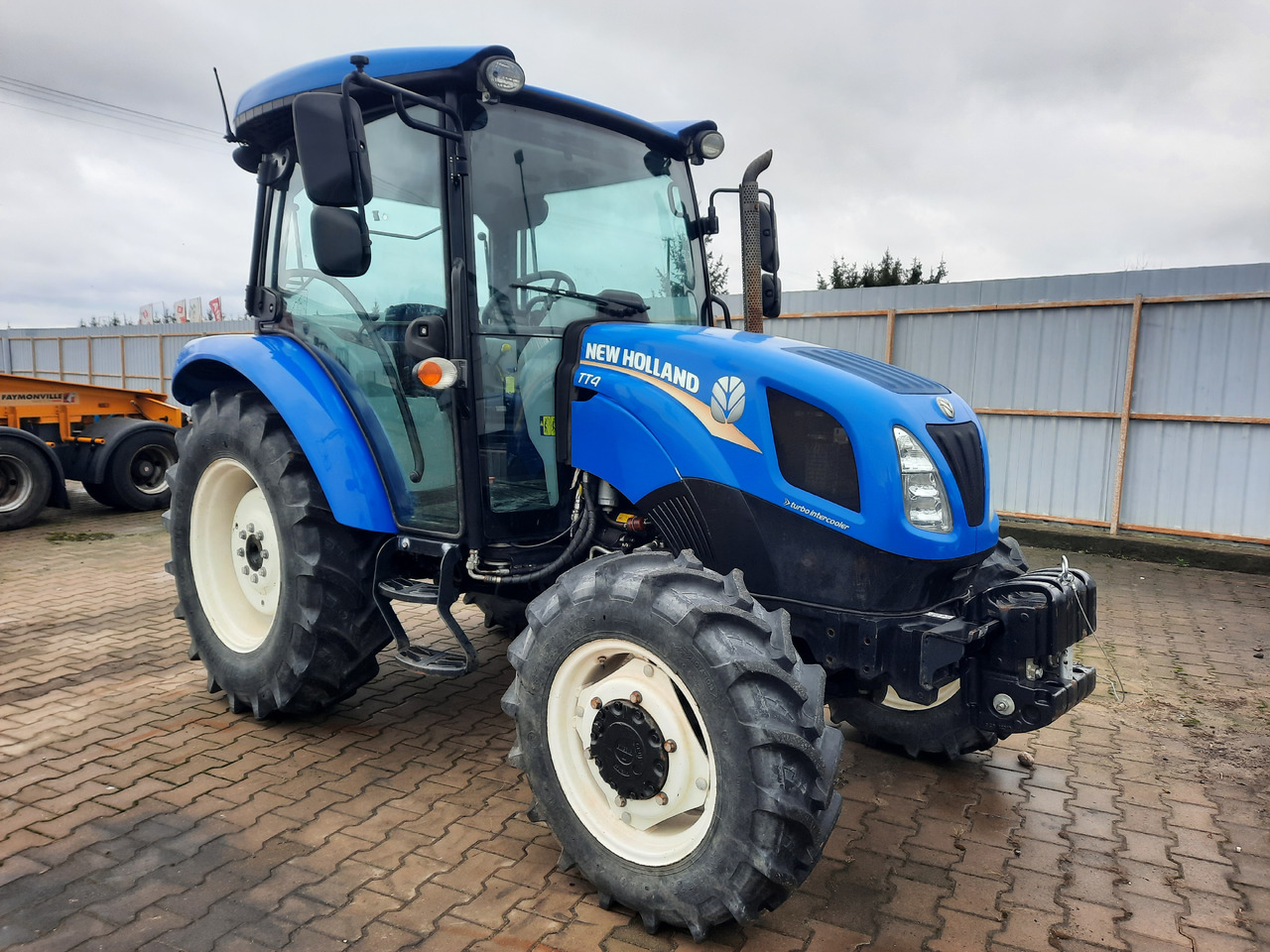 New-holland T4.65 - Traktor: slika 1 New-holland T4.65 - Traktor: slika 1
