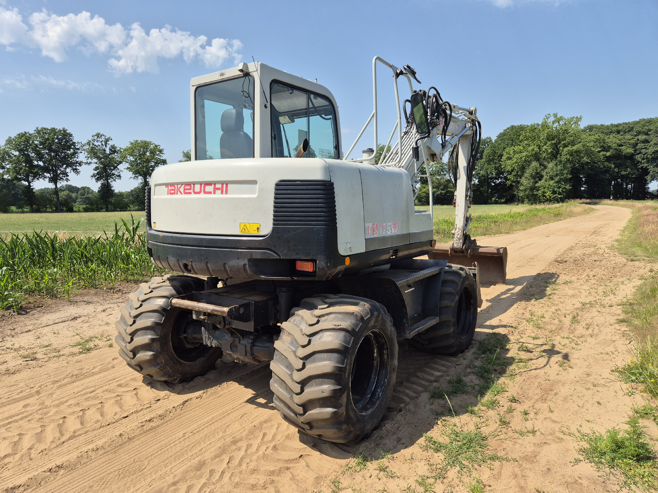 Tackeuchi TB 175 W - Bager točkaš: slika 4 Tackeuchi TB 175 W - Bager točkaš: slika 4