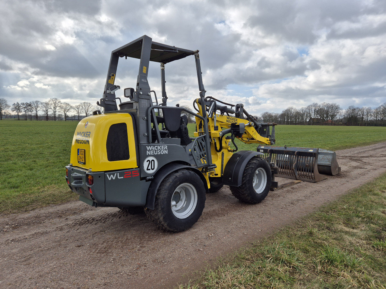 Wacker Neuson WL 25 - Utovarivač točkaš: slika 5 Wacker Neuson WL 25 - Utovarivač točkaš: slika 5
