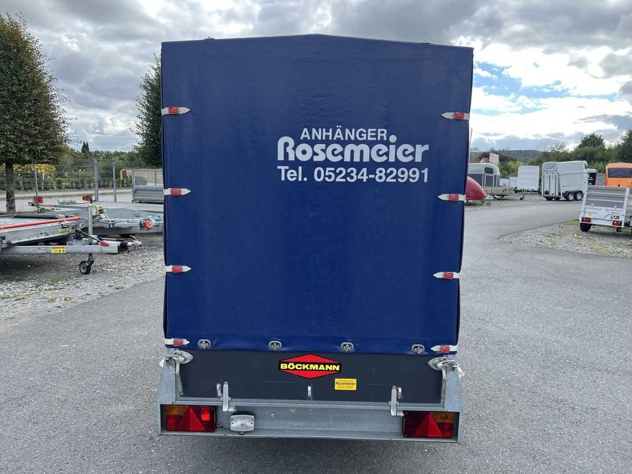 BOECKMANN HNB 1025 Plane Kastenanhänger gebremst - Prikolica za automobil: slika 4 BOECKMANN HNB 1025 Plane Kastenanhänger gebremst - Prikolica za automobil: slika 4