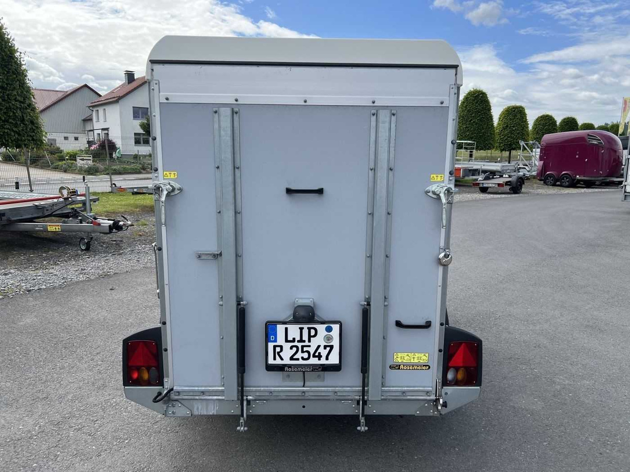 BOECKMANN KT 2513/135 F Tür TKL Stützen Kofferanhänger - Prikolica sa zatvorenim sandukom: slika 4 BOECKMANN KT 2513/135 F Tür TKL Stützen Kofferanhänger - Prikolica sa zatvorenim sandukom: slika 4
