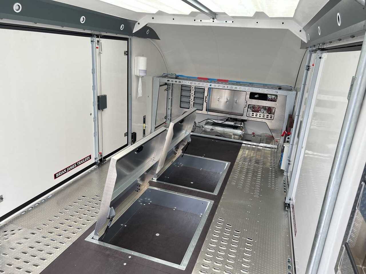 BRIAN_JAMES Race Transporter 6 3-Achser geschlossen BRIAN_JAMES Race Transporter 6 3-Achser geschlossen: slika 12