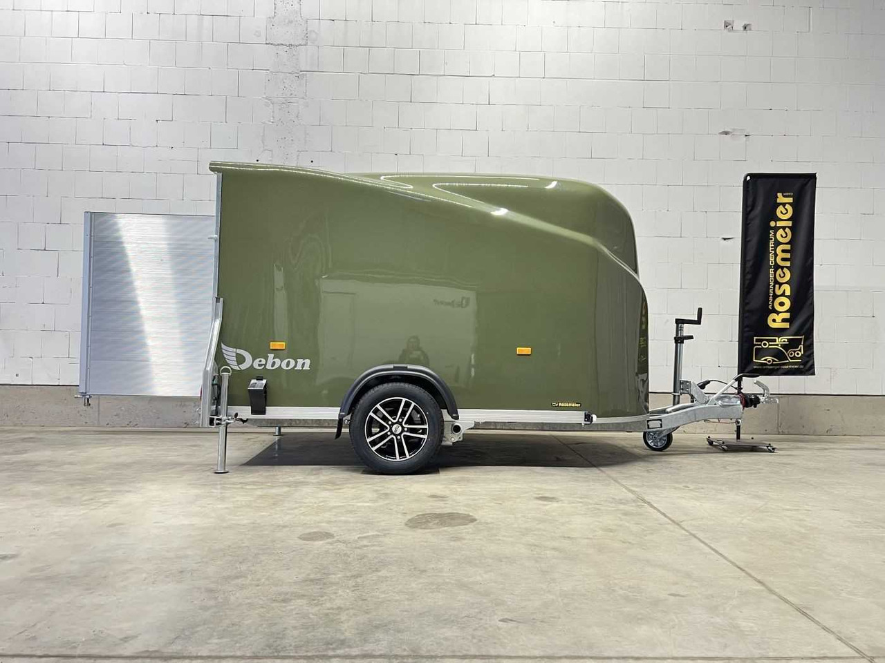 CHEVAL LIBERTE Cargo 1300.02+Tür Alu-Felgen Kofferanhänger - Prikolica sa zatvorenim sandukom: slika 4 CHEVAL LIBERTE Cargo 1300.02+Tür Alu-Felgen Kofferanhänger - Prikolica sa zatvorenim sandukom: slika 4