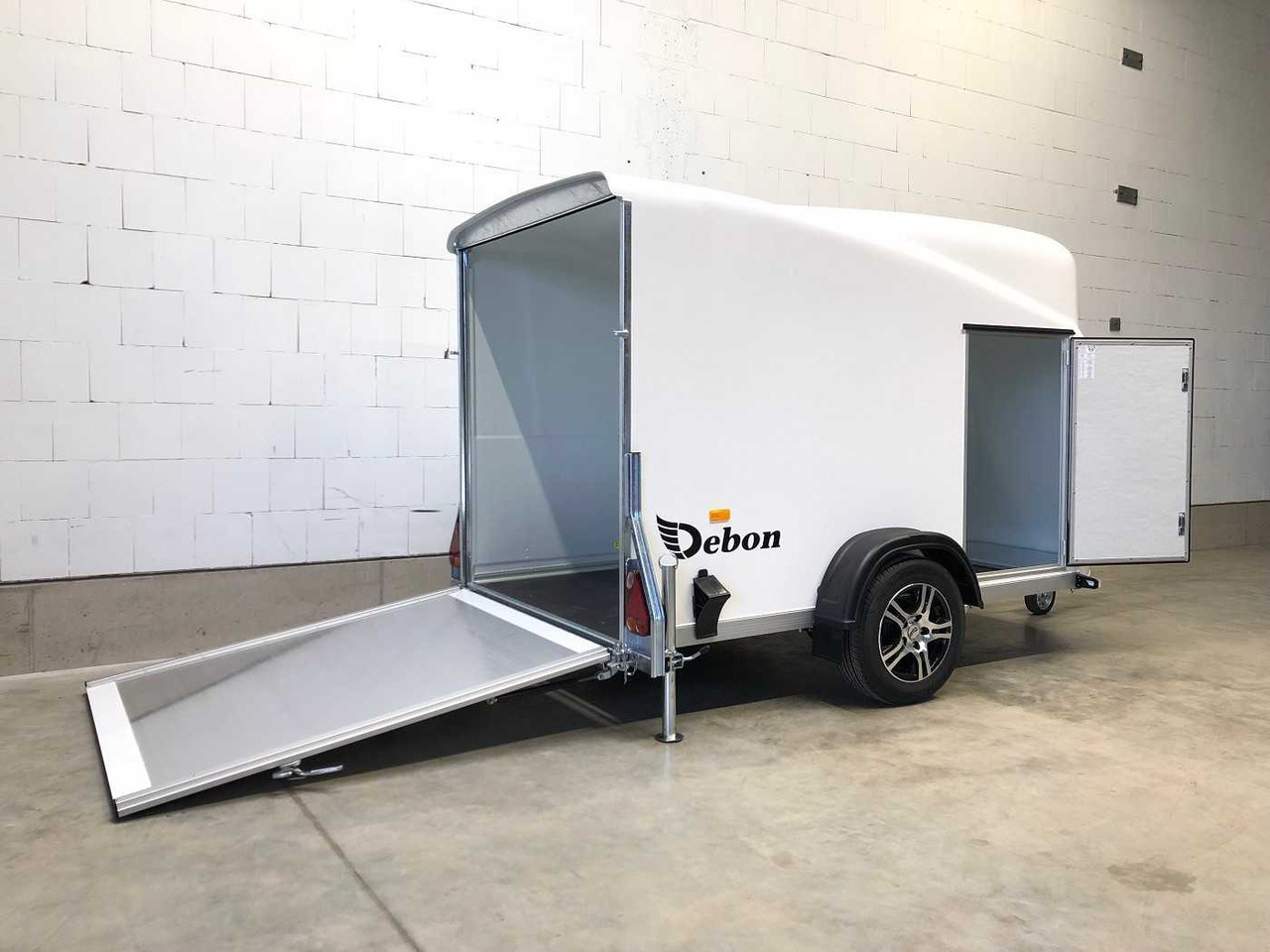 CHEVAL LIBERTE Cargo 1300.02+Tür Alu-Felgen Kofferanhänger - Prikolica sa zatvorenim sandukom: slika 3 CHEVAL LIBERTE Cargo 1300.02+Tür Alu-Felgen Kofferanhänger - Prikolica sa zatvorenim sandukom: slika 3