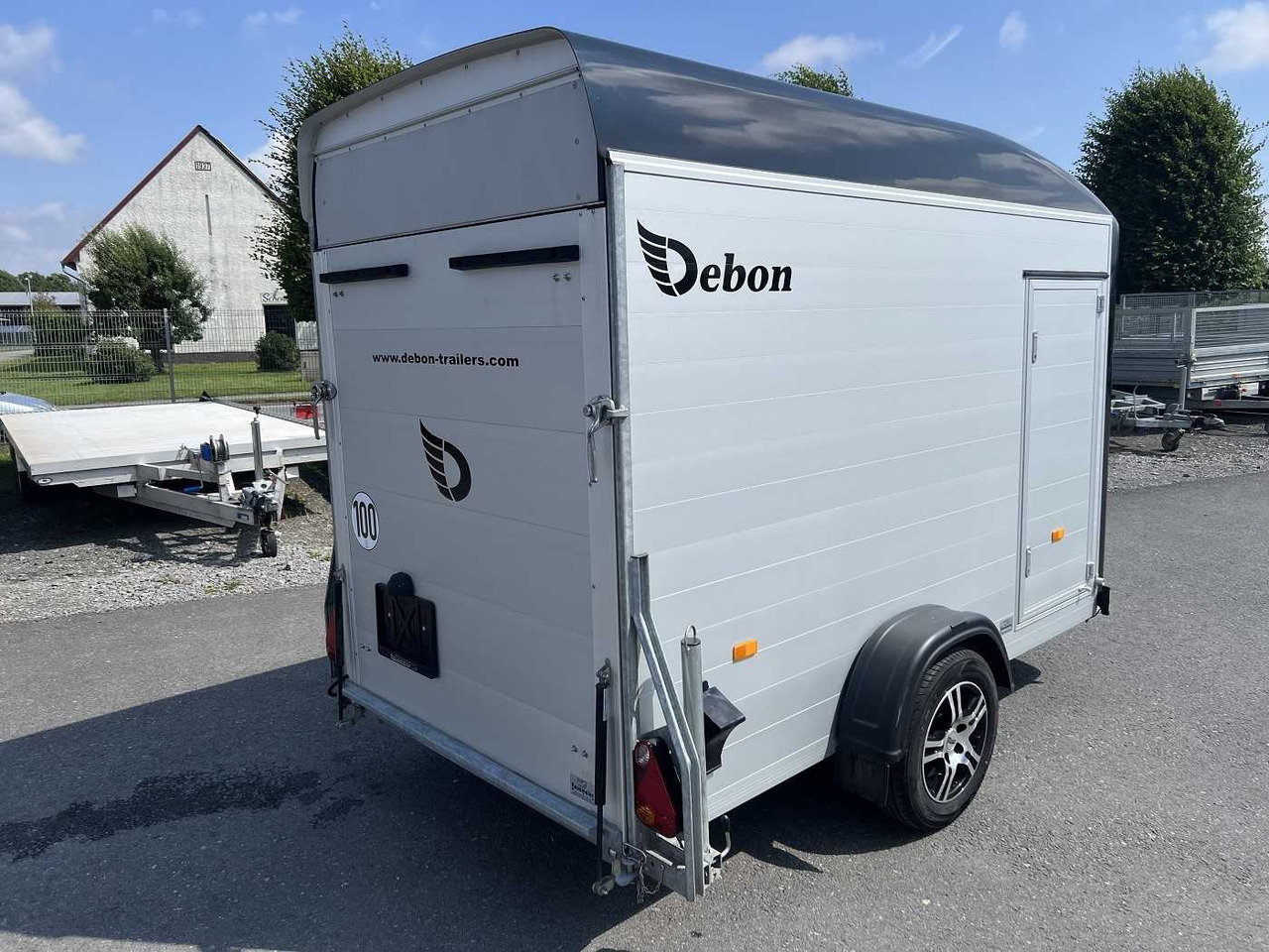 CHEVAL LIBERTE DEBON C300 Roadster Alufelge Kofferanhänger - Prikolica sa zatvorenim sandukom: slika 3 CHEVAL LIBERTE DEBON C300 Roadster Alufelge Kofferanhänger - Prikolica sa zatvorenim sandukom: slika 3
