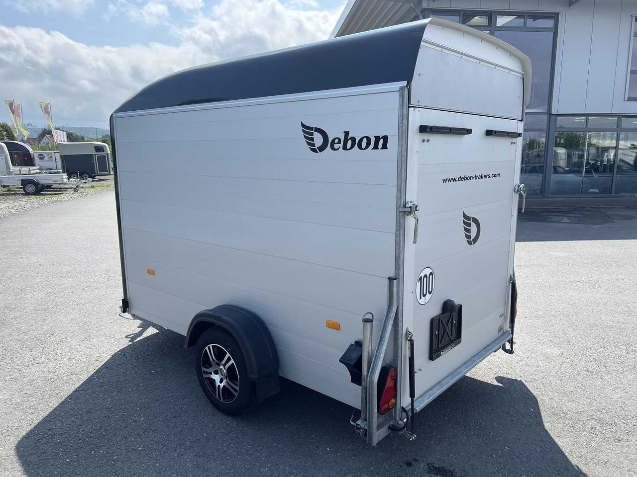 CHEVAL LIBERTE DEBON C300 Roadster Alufelge Kofferanhänger - Prikolica sa zatvorenim sandukom: slika 5 CHEVAL LIBERTE DEBON C300 Roadster Alufelge Kofferanhänger - Prikolica sa zatvorenim sandukom: slika 5