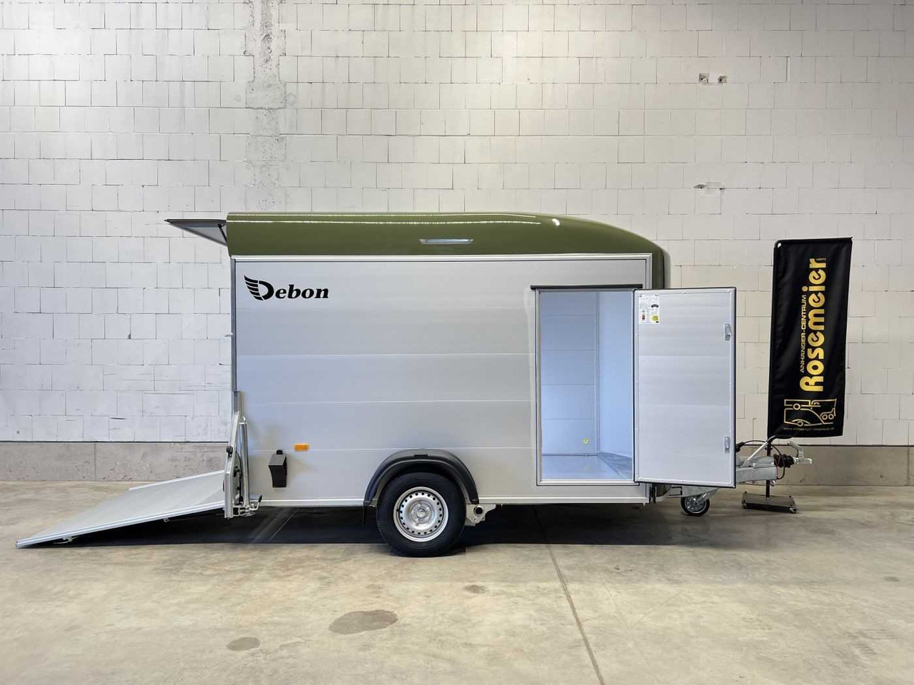 CHEVAL LIBERTE DEBON C400 Roadster Kofferanhänger - Prikolica za motor: slika 1 CHEVAL LIBERTE DEBON C400 Roadster Kofferanhänger - Prikolica za motor: slika 1