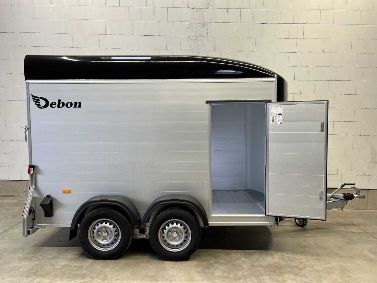 CHEVAL LIBERTE DEBON C500 Roadster Kofferanhänger - Prikolica za motor: slika 3 CHEVAL LIBERTE DEBON C500 Roadster Kofferanhänger - Prikolica za motor: slika 3