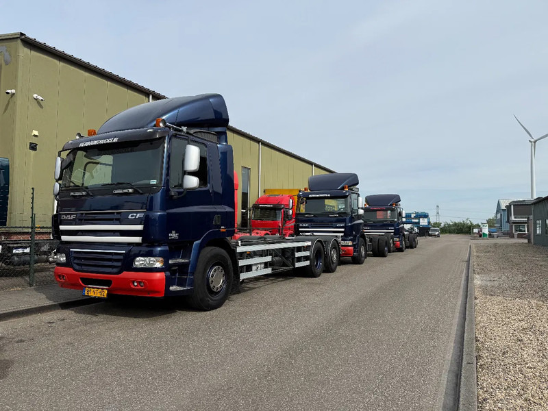 DAF CF 85 CF85-360 6X2 FAN 3 X IN STOCK TOP CONDITION NL TRUCKS - Kamion sa golom šasijom i zatvorenom kabinom: slika 1 DAF CF 85 CF85-360 6X2 FAN 3 X IN STOCK TOP CONDITION NL TRUCKS - Kamion sa golom šasijom i zatvorenom kabinom: slika 1