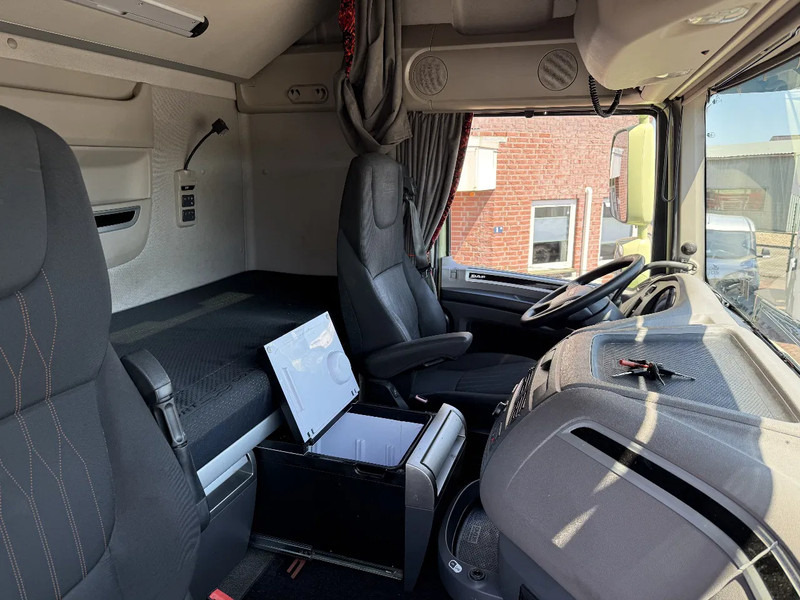 DAF XF 480 XF480 6X2 SSC CHASSIS EURO6 HOLLAND TRUCK - Kamion sa golom šasijom i zatvorenom kabinom: slika 4 DAF XF 480 XF480 6X2 SSC CHASSIS EURO6 HOLLAND TRUCK - Kamion sa golom šasijom i zatvorenom kabinom: slika 4