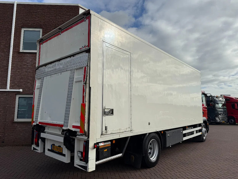 MAN TGM 18.250 TGM 18.250 4X2 Koffer mit Ladebordwand TUV-2-2026 NL-Truck - Kamion sa zatvorenim sandukom: slika 5 MAN TGM 18.250 TGM 18.250 4X2 Koffer mit Ladebordwand TUV-2-2026 NL-Truck - Kamion sa zatvorenim sandukom: slika 5