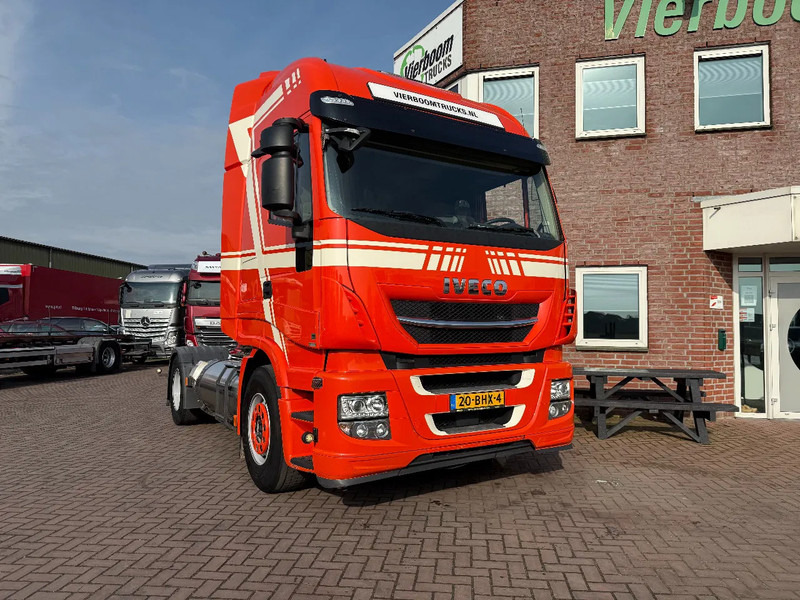 Iveco Stralis 400 Stralis 400 4X2 LNG Retarder 2x Tank Holland Truck TUV 01-2026!!!!!!!! - Tegljač: slika 1 Iveco Stralis 400 Stralis 400 4X2 LNG Retarder 2x Tank Holland Truck TUV 01-2026!!!!!!!! - Tegljač: slika 1