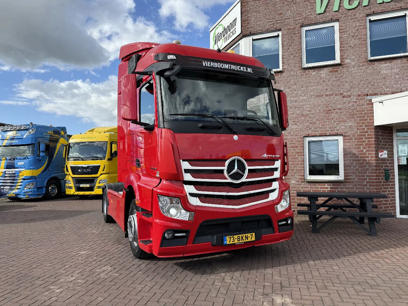 Mercedes-Benz Actros Actros 1842LS 4X2 Streamspace / ACC / Full MB service / Holland Truck - Tegljač: slika 1 Mercedes-Benz Actros Actros 1842LS 4X2 Streamspace / ACC / Full MB service / Holland Truck - Tegljač: slika 1