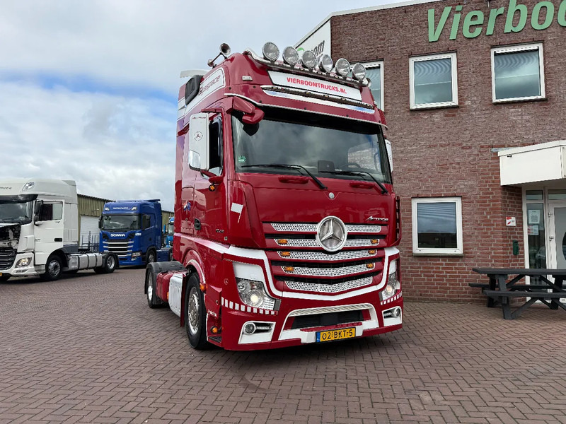 Mercedes-Benz Actros Actros 1848LLS Gigaspace "Silver Star Edition" / Smart tacho / Night airco / TOP - Tegljač: slika 1 Mercedes-Benz Actros Actros 1848LLS Gigaspace "Silver Star Edition" / Smart tacho / Night airco / TOP - Tegljač: slika 1