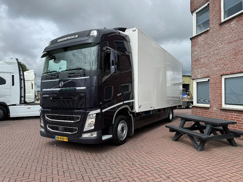 Volvo FH FH420 4X2 Globetrotter XL Kuhlkoffer mit Frigoblock - Hladnjača: slika 2 Volvo FH FH420 4X2 Globetrotter XL Kuhlkoffer mit Frigoblock - Hladnjača: slika 2
