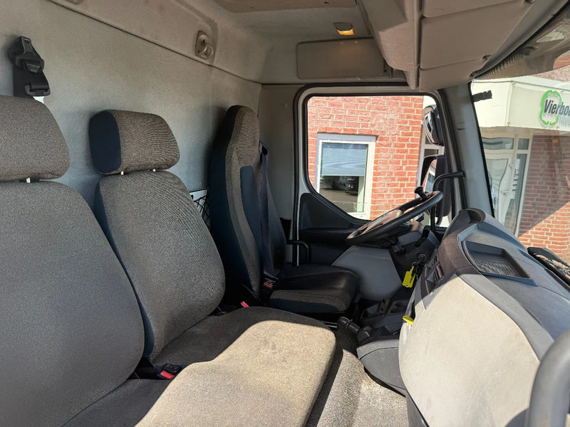 Hladnjača Volvo FL FL210 4X2 Kuhlkoffer mit Carrier Supra 550 / LBW / AHK: slika 15