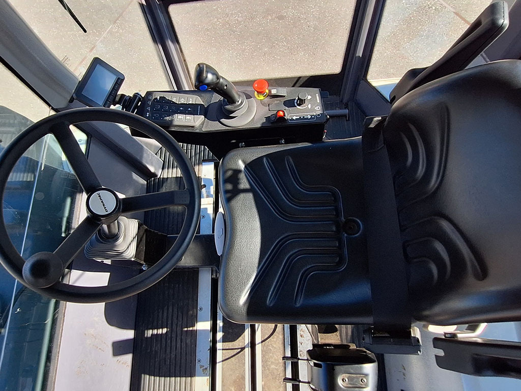 DYNAPAC CP1200W - Pneumatski valjak: slika 4 DYNAPAC CP1200W - Pneumatski valjak: slika 4