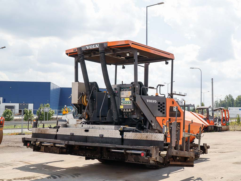 Asfaltni finišer VOLVO ABG P6820C: slika 6