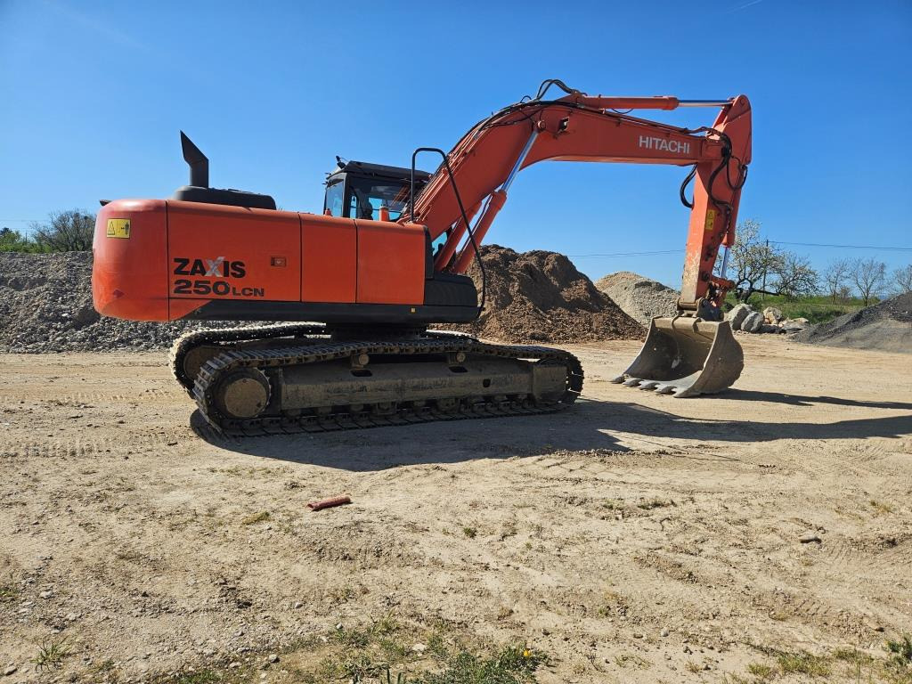 HITACHI ZX 250 LCN-5 - Bager guseničar: slika 5 HITACHI ZX 250 LCN-5 - Bager guseničar: slika 5