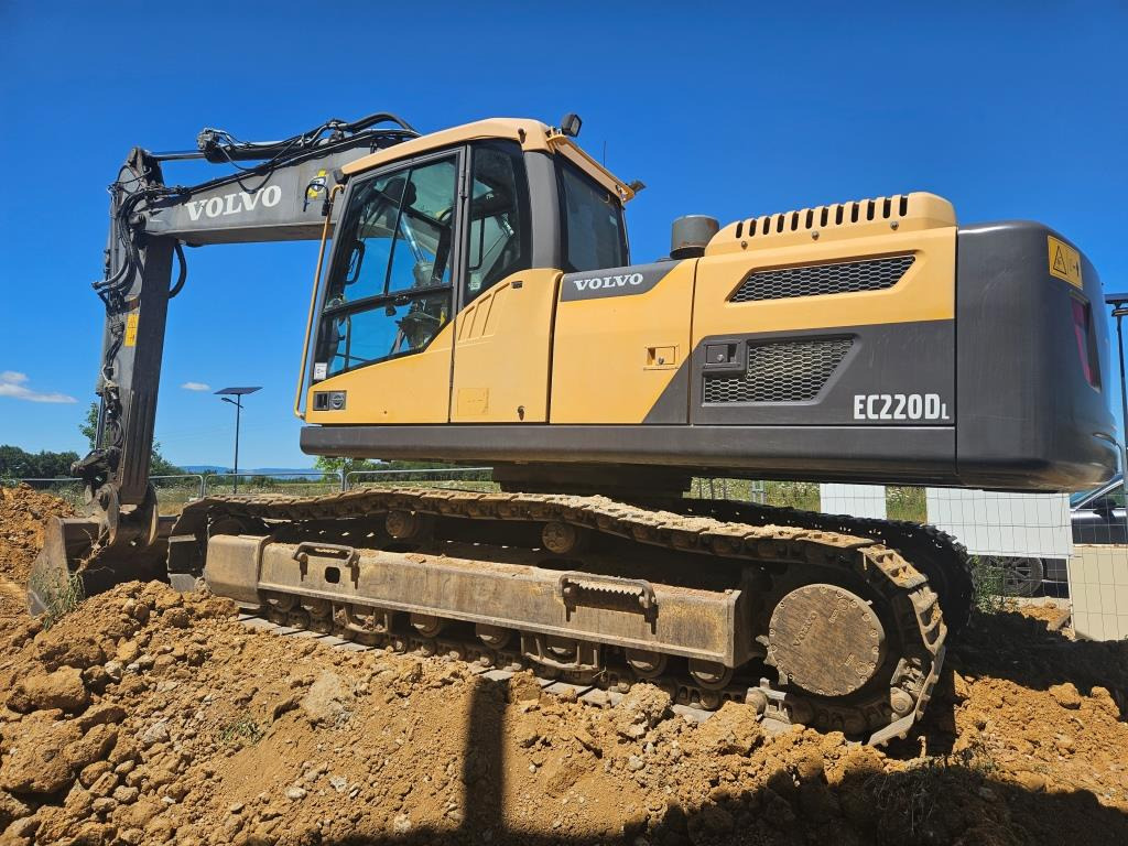 VOLVO EC 220 DL - Bager guseničar: slika 2 VOLVO EC 220 DL - Bager guseničar: slika 2