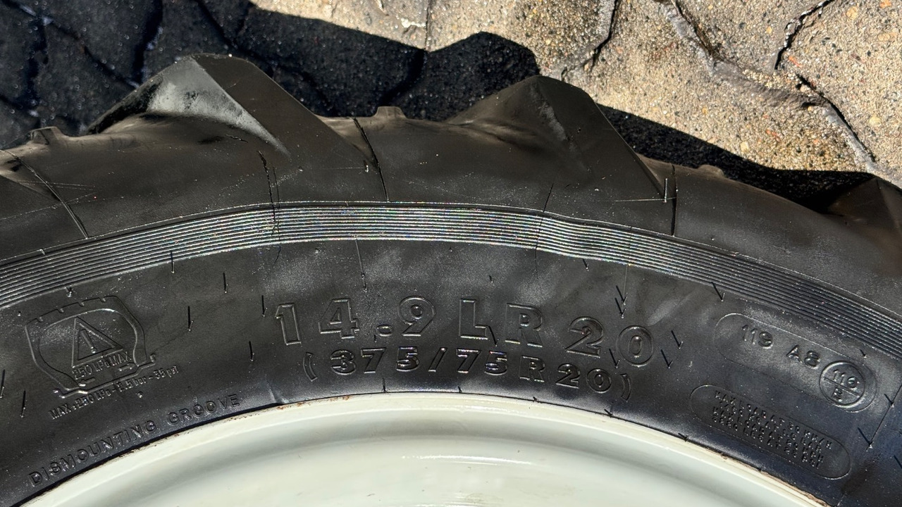 Steyr 4090 Kompakt - Traktor: slika 4 Steyr 4090 Kompakt - Traktor: slika 4