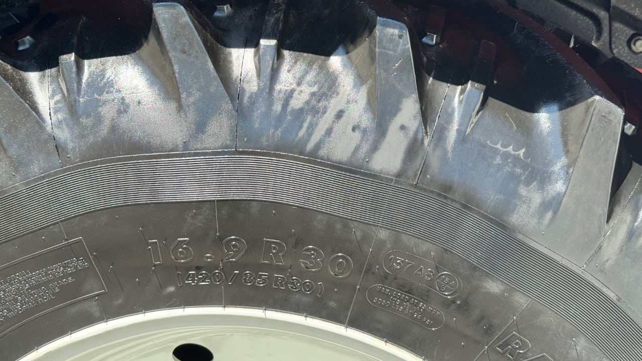 Steyr 4090 Kompakt - Traktor: slika 5 Steyr 4090 Kompakt - Traktor: slika 5