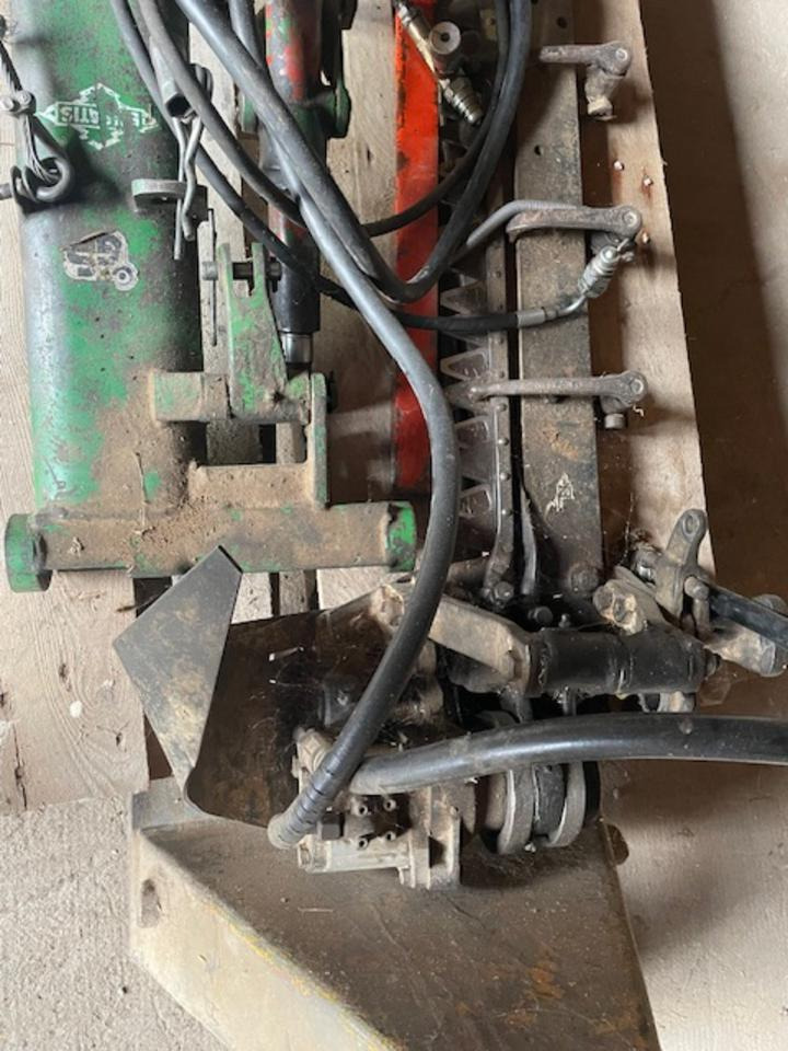 Doppelmesser-Mähwerk, Seitenanbau, passend zum John Deere 1140 - Tarup/ Mulčer: slika 4 Doppelmesser-Mähwerk, Seitenanbau, passend zum John Deere 1140 - Tarup/ Mulčer: slika 4