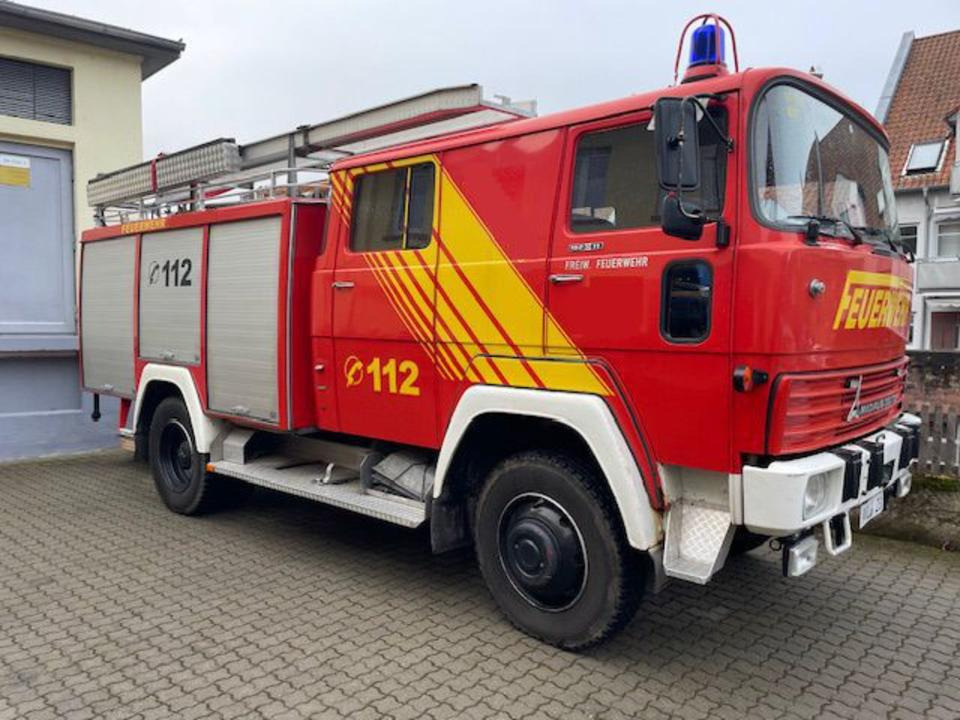 Feuerwehrauto FL 16 - Vatrogasni kamion: slika 1 Feuerwehrauto FL 16 - Vatrogasni kamion: slika 1
