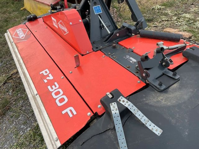 Frontmähwerk, Kuhn, PZ 300F - Kosačica: slika 2 Frontmähwerk, Kuhn, PZ 300F - Kosačica: slika 2