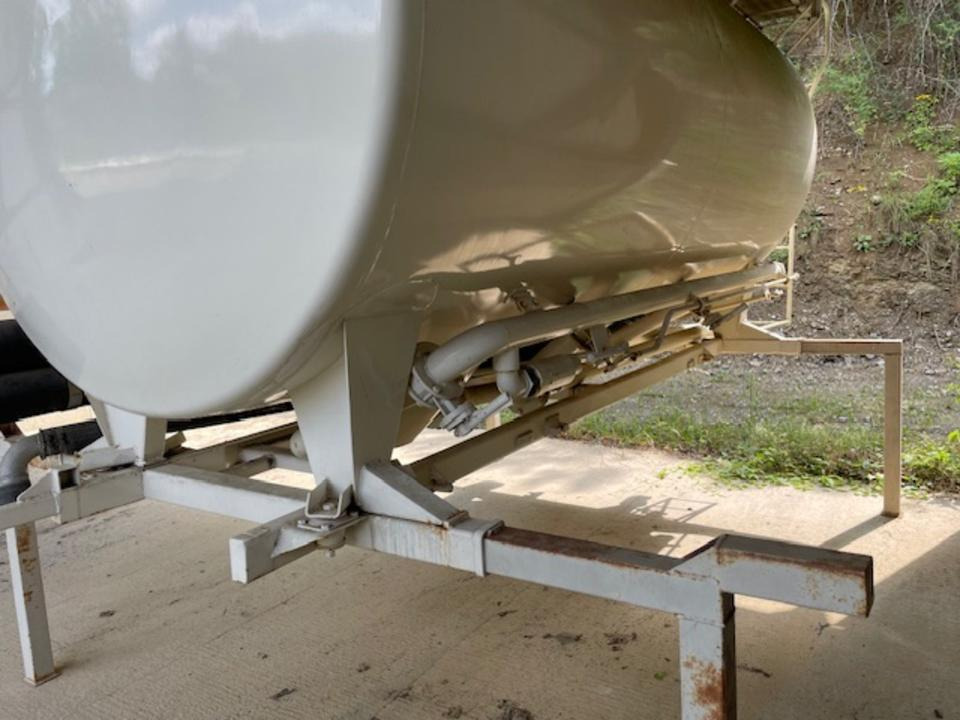 Wechselbrücke mit Silobehälter für den Mehltransport - Tank kontejner: slika 4 Wechselbrücke mit Silobehälter für den Mehltransport - Tank kontejner: slika 4